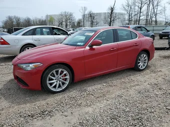 2018 Alfa Romeo Giulia ZARFAEDN0J7577037