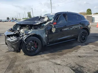 2021 Alfa Romeo Stelvio ZASPAKBN6M7D18774