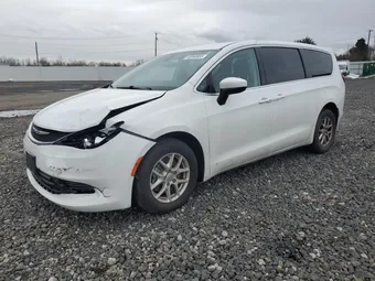 2020 Chrysler Voyager 2C4RC1CG1LR106013