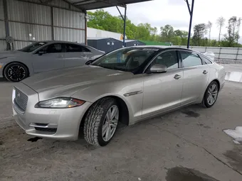 2016 Jaguar XJ-Series SAJWA2G70G8V93006