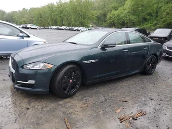 2017 Jaguar XJ SAJWJ1CD0H8W12659