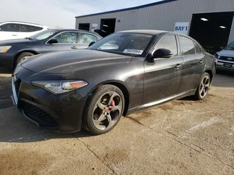 2017 Alfa Romeo Giulia ZARFAEDN1H7532280