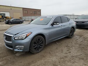 2018 Infiniti Q70 JN1BY1AR1JM220894