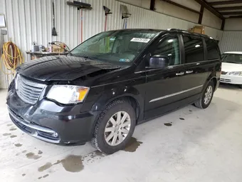 2015 Chrysler Town & Country 2C4RC1BG2FR620135