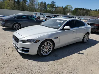 2017 Jaguar XE SAJAH4BV7HA947900