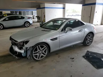 2015 Mercedes-Benz SLK-Class WDDPK4HA2FF099171