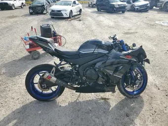 2018 Suzuki GSXR1000 JS1DM11H0J2100406