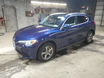 2018 Alfa Romeo Stelvio ZASFAKAN0J7C04021