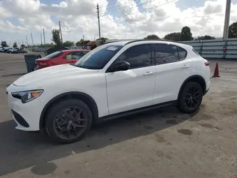 2019 Alfa Romeo Stelvio ZASPAJAN4K7C45347