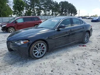 2018 Alfa Romeo Giulia ZARFAEDN5J7594741