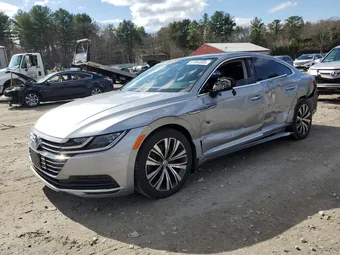 2020 Volkswagen Arteon WVWDR7AN2LE018758
