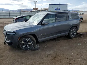 2023 Rivian R1S 7PDSGABAXPN011500