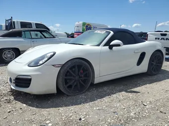 2015 Porsche Boxster WP0CA2A86FS120201