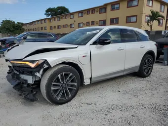 2024 Acura ZDX 4W5KHMRK1RZ517512