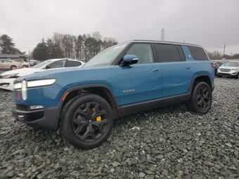 2023 Rivian R1S 7PDSGABL4PN006987