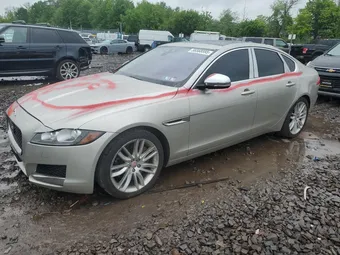 2017 Jaguar XF SAJBK4BV7HCY28299