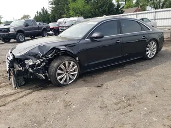 2017 Audi A8 WAU43AFD4HN007229