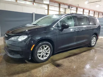 2023 Chrysler Voyager 2C4RC1CG4PR601957