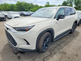 2024 Toyota Grand Highlander 5TDACAB58RS018797