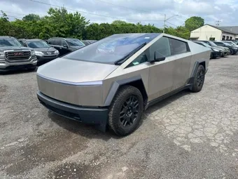 2024 Tesla Cybertruck 7G2CEHED1RA016631
