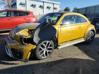2018 Volkswagen Beetle 3VWSD7AT1JM702578