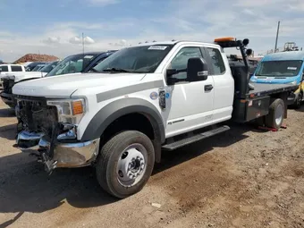 2022 Ford F550 1FD0X5HT0NEG06136