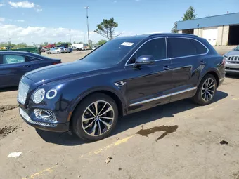 2017 Bentley Bentayga SJAAC2ZV2HC014547