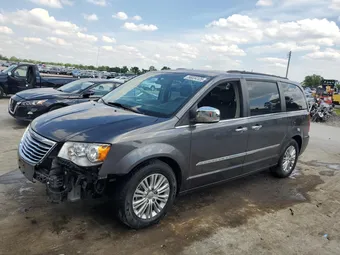 2016 Chrysler Town & Country 2C4RC1CG5GR283623