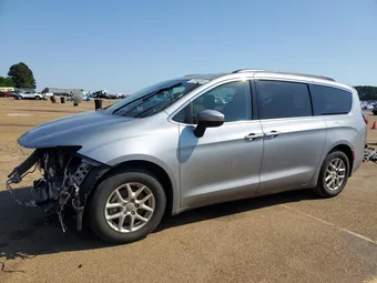 2020 Chrysler Voyager 2C4RC1DG3LR195842