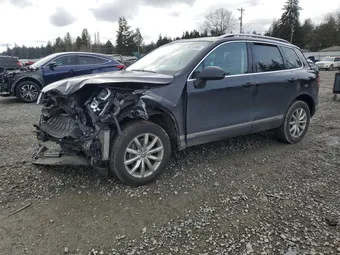 2016 Volkswagen Touareg WVGEP9BP8GD004764