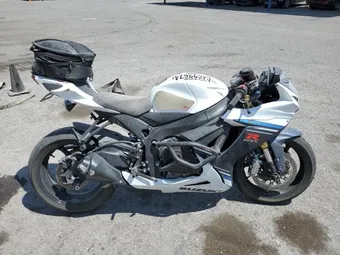 2023 Suzuki GSXR750 JS1GR7MAXP7100070