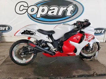 2018 Suzuki GSX1300 JS1GX72B2J2101123