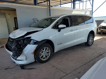 2022 Chrysler Voyager 2C4RC1CG6NR212220