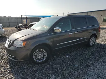 2016 Chrysler Town & Country 2C4RC1CG7GR240286