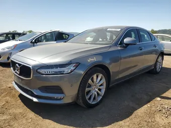 2017 Volvo S90 YV1A22MK8H1016162