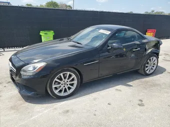 2017 Mercedes-Benz SLC-Class WDDPK3JA2HF140714