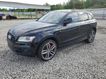 2016 Audi SQ5 WA1CCAFP2GA055594