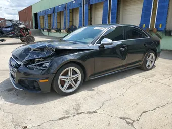 2019 Audi RS4 WAUB4AF49KA033005