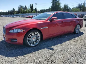 2015 Jaguar XJ-Series SAJWJ2GD9F8V89685
