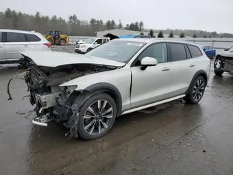 2020 Volvo V60 YV4102WKXL1030871