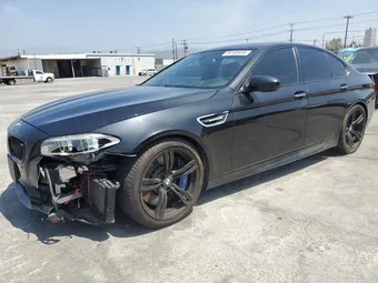 2015 BMW M5 WBSFV9C50FD595398