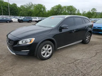 2015 Volvo V60 YV4612HK0F1001660