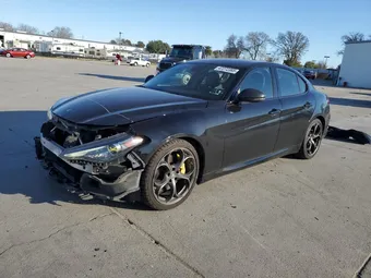 2019 Alfa Romeo Giulia ZARFAMAN4K7605244