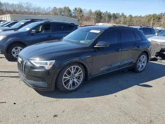 2021 Audi e-tron WA1VAAGE3MB020015