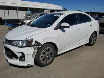2018 Chevrolet Sonic 1G1JD5SG2J4123673