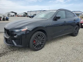 2021 Maserati Levante ZN661XUA5MX357852