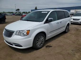 2014 Chrysler Town & Country 2C4RC1CG2ER332970