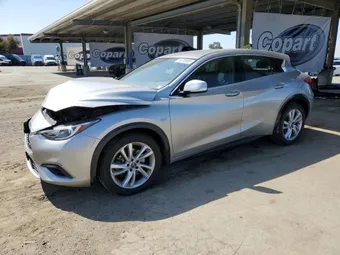 2018 Infiniti QX30 SJKCH5CP8JA049208