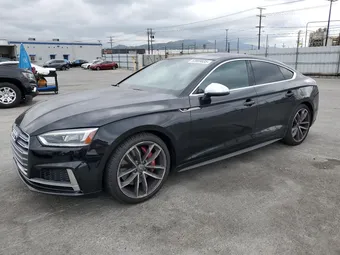 2018 Audi RS5 WAUB4CF54JA017880