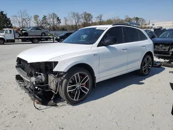 2017 Audi SQ5 WA1CCAFP1HA044328